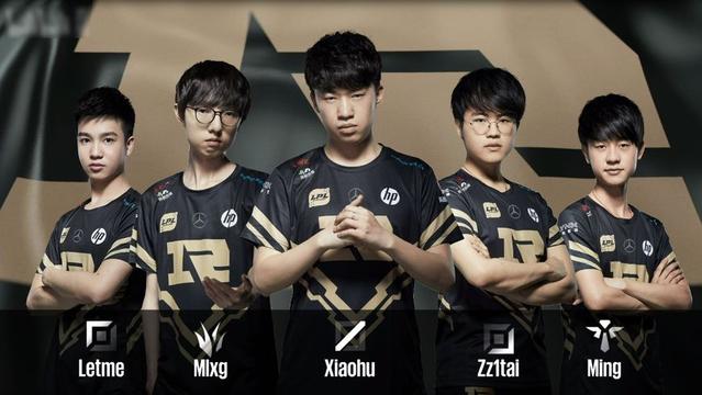 国足球亟需 国足球亟需