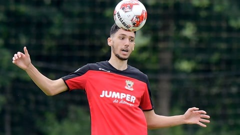 力可谓强劲 力可谓强劲